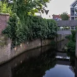 Unique Tranquil Spot With Garden, Centre Den Bosch * דן בוש
