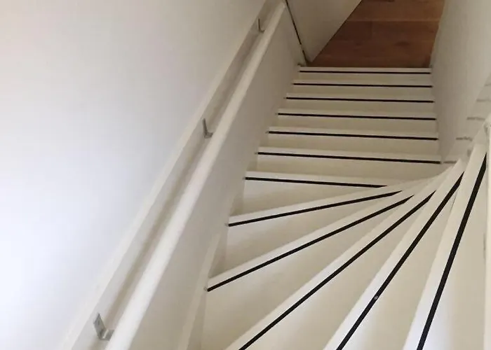 بيت للعطل Unique Tranquil Spot With Garden, Centre Den Bosch *