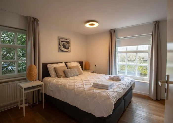 Holiday home Unique Tranquil Spot With Garden, Centre Den Bosch *